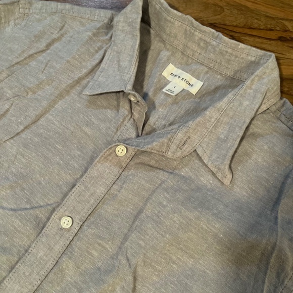 NWT Sun + Stone gray button up tee - Picture 2 of 4